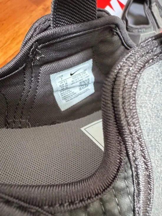 NIKE Air Rift BRAND NEW - Picture 3 of 5